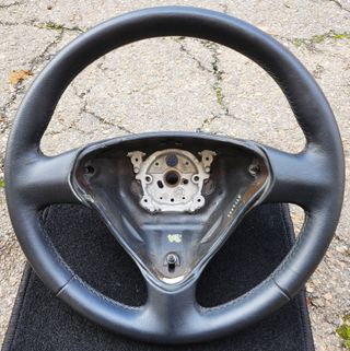 VOLANTE DE CUERO ALFA 166 RESTYLING MUY CUIDADO