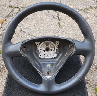 VOLANTE DE CUERO ALFA 166 RESTYLING MUY CUIDADO