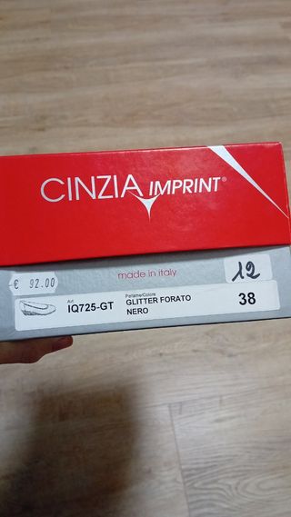 Scarpe nere donna tacco basso