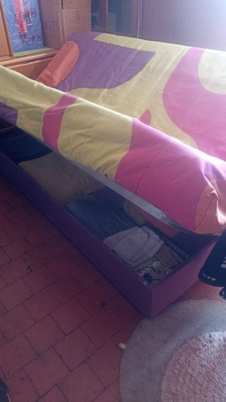 Sofa cama abatible 