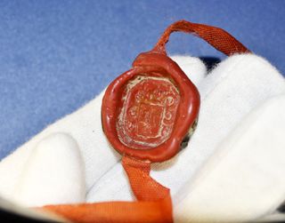 SELLO DE LACRE HERÁLDICO ANTIGUO.