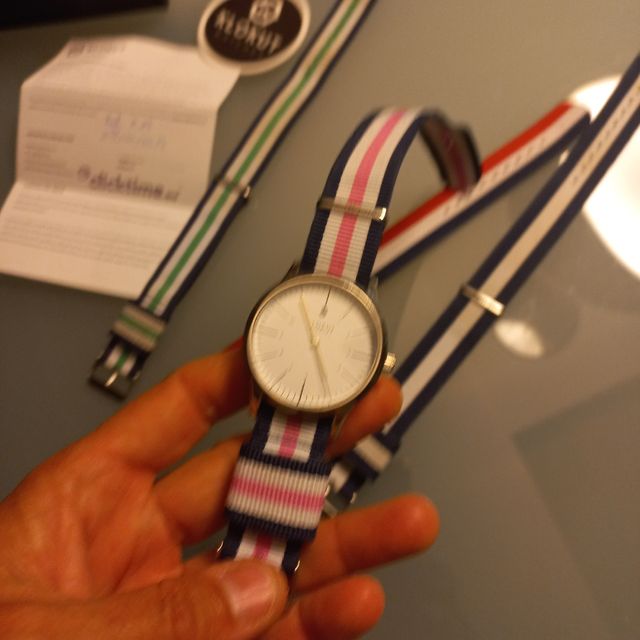 Reloj KLOKUT 