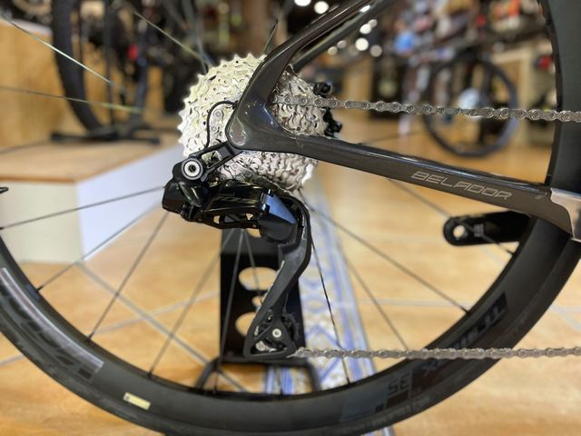 BERRIA BELADOR PRO SHIMANO 105 DI2