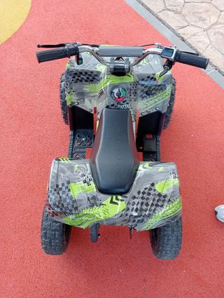 Quad eléctrico