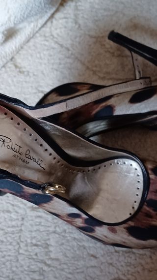 ZAPATOS TACON ROBERTO CAVALLI FOR H&M COMO NUEVOS