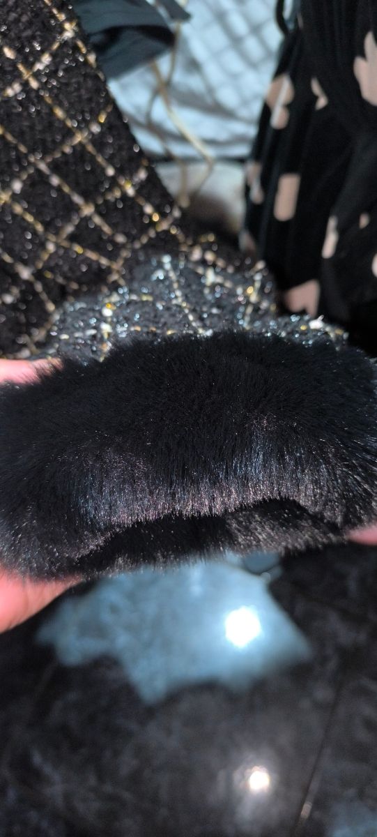 Chaqueta abrigo con mangas de pelo