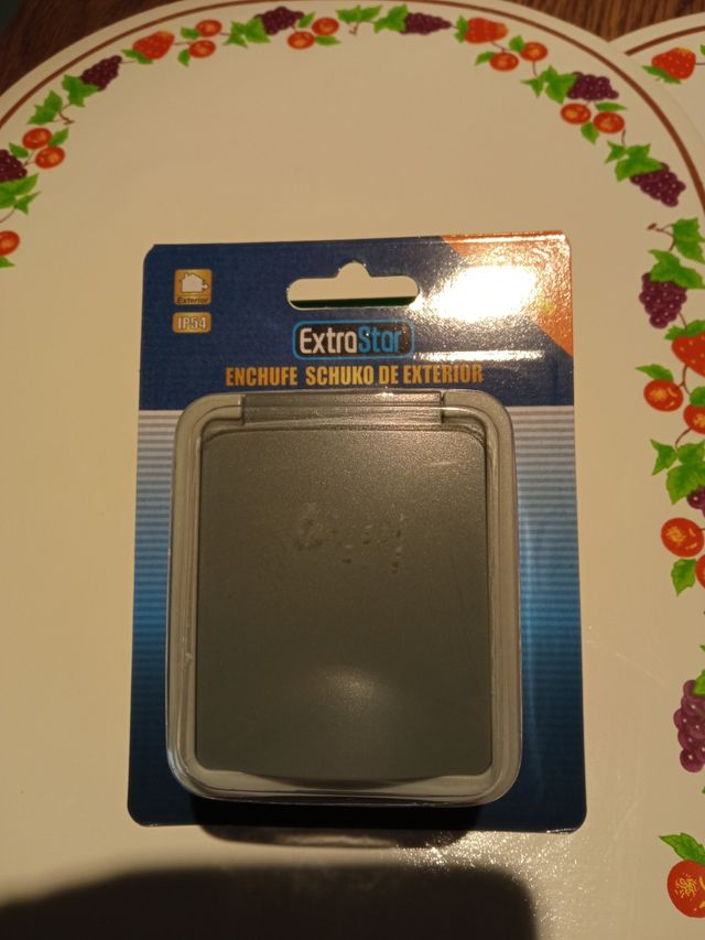 Enchufe schuco de exterior