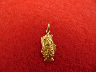 COLGANTE DE ORO 18K (112829)