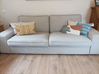 Funda gris Kivik sofá 3 plazas