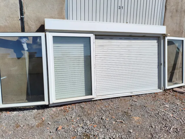 Ventana 3 metros PVC oscilobatiente