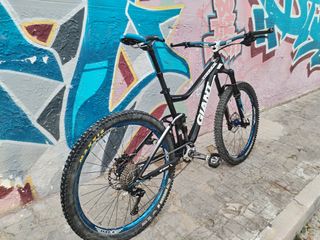 Giant trance