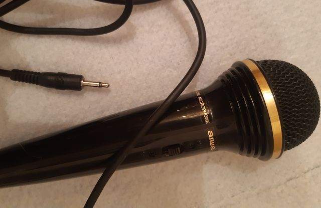 MICRÓFONO, KARAOKE, GRABACIÓN 