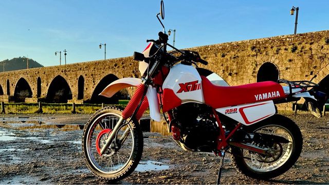 Yamaha XT350