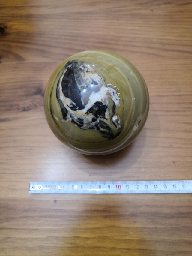 Sfera pietra minerale