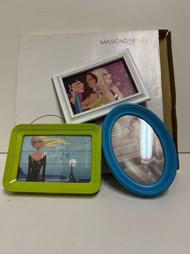 Portafotografie a pezzo unico per tre fotografie