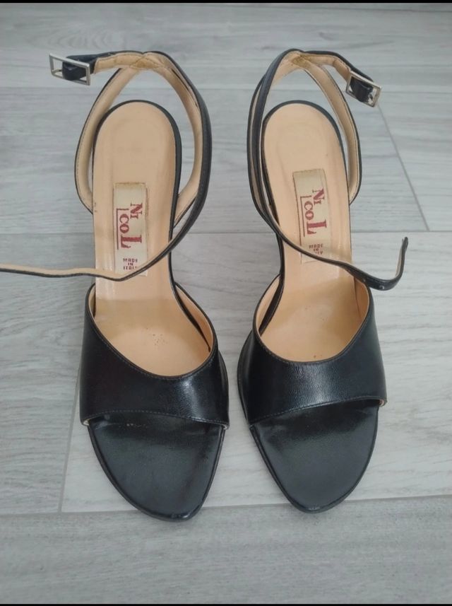 Sandalini neri tacco sottile 37