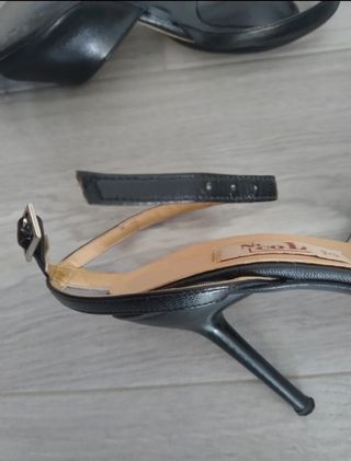 Sandalini neri tacco sottile 37