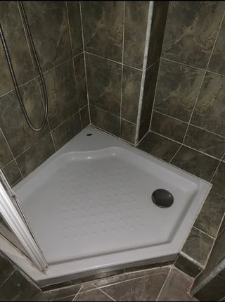 BAÑO COMPLETO con grifería regalo mampara de ducha