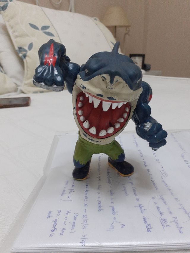 STREET SHARKS