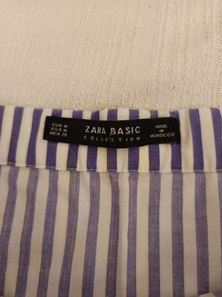 Camiseta hombros descubiertos Zara 
