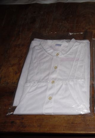 1 CAMICIA DA NOTTE NUOVA CONFEZIONATA MARCA"NUVOLA