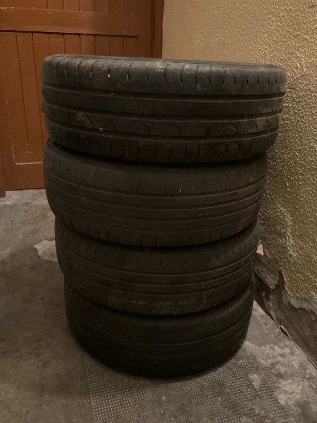 Gomme estive con cerchi misura 195/55R16