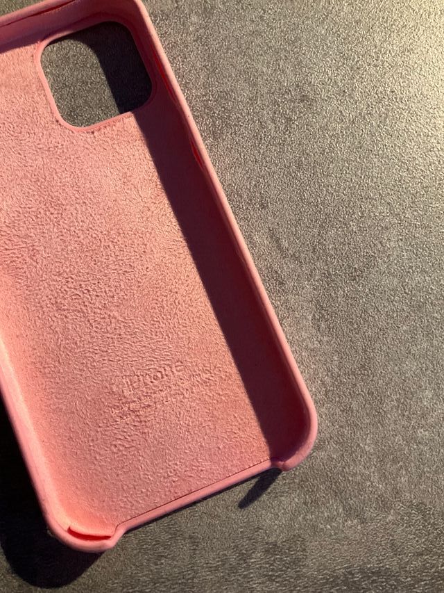 Custodia Iphone 14 originale colore rosa