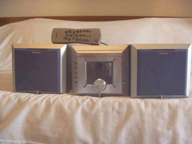 mini cadena Hifi Philips con mando a distancia