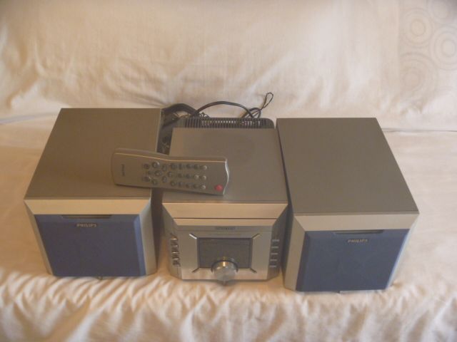 mini cadena Hifi Philips con mando a distancia