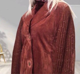 Chaqueta de piel Vintage Nueva (Tara)