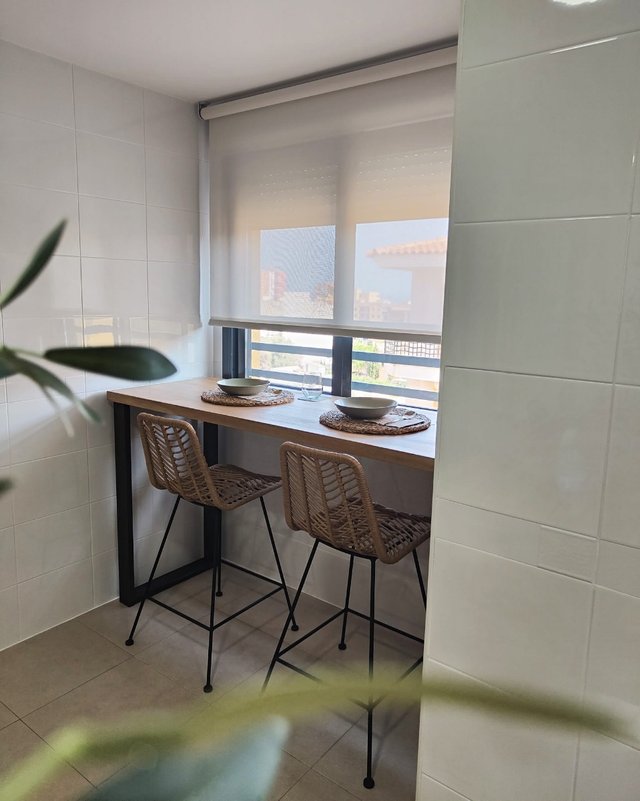 BARRA ISLA EN MADERA MACIZA