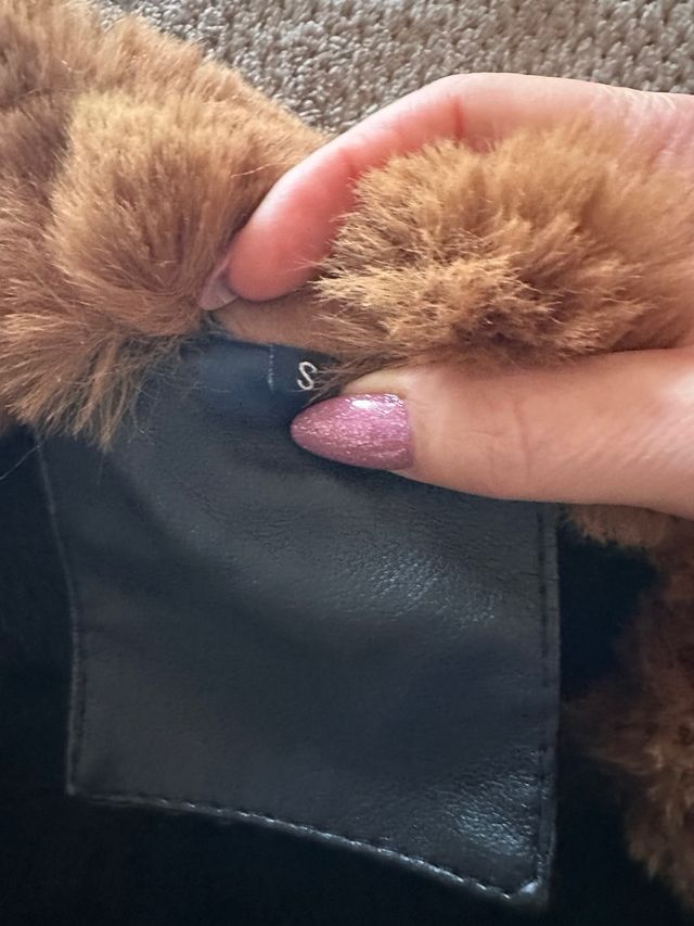 Casaco pele e pelo sintético