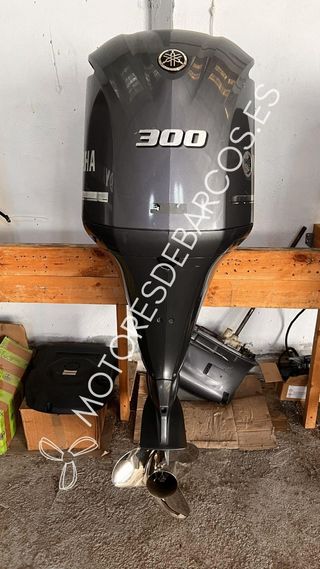 Fueraborda YAMAHA F300, 2020