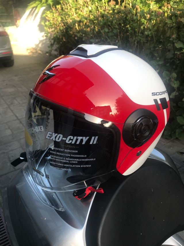 casco de moto nuevo scorpion exo city II