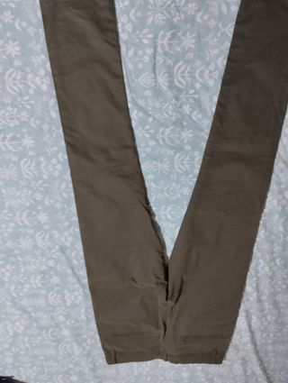 Pantalón chino