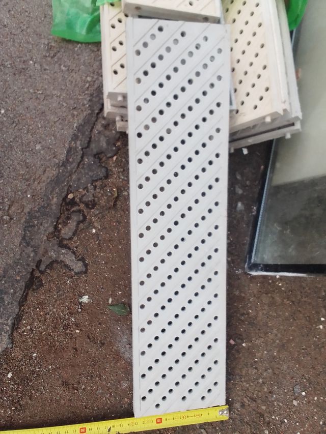 Evacuacion agua de suelo de hormigón