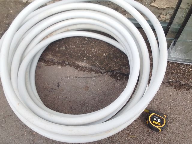 Tubo multicapa de 2 cm de diámetro