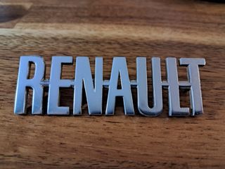 Antigua Insignia Renault (zamak cromado)