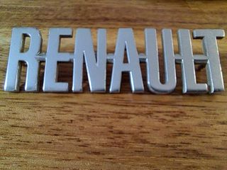 Antigua Insignia Renault (zamak cromado)