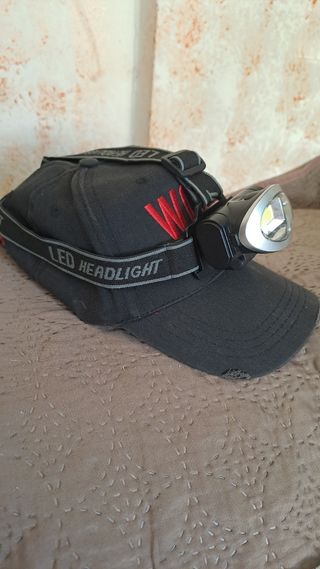 Lampada torcia da testa