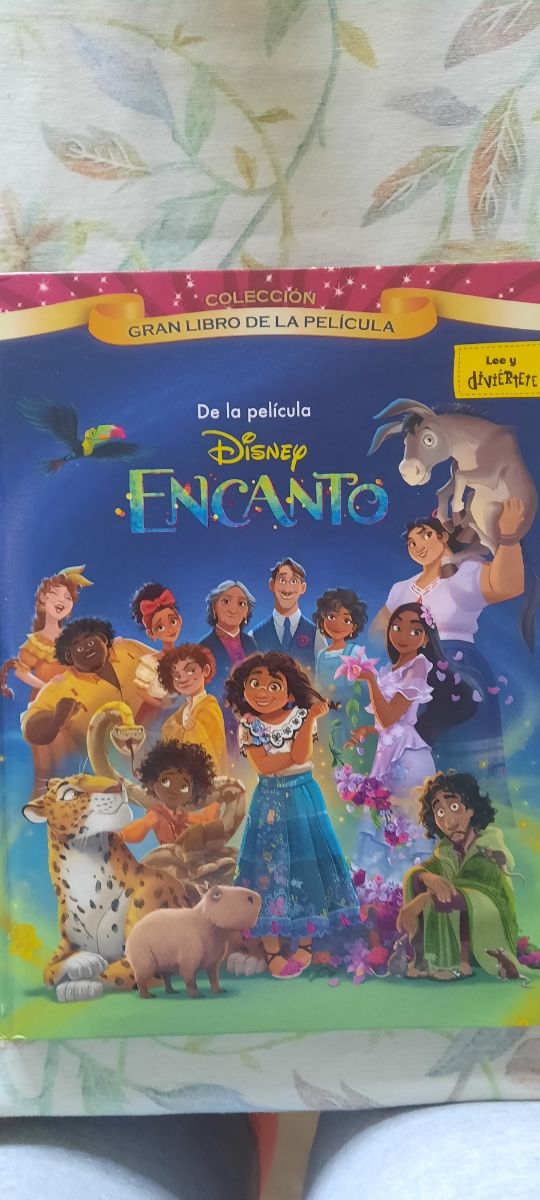 Encanto. Gran Libro de la película