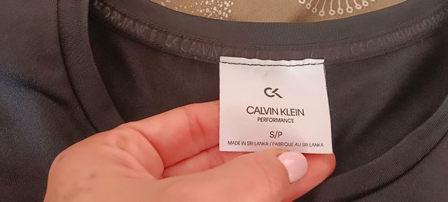 Top Calvin Klein