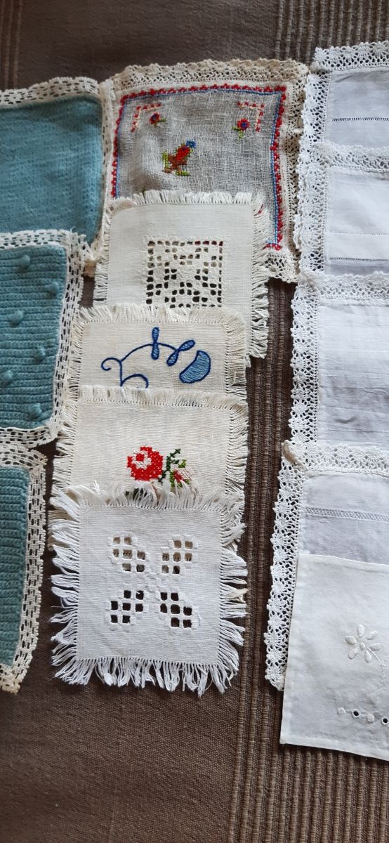 Antiguos pañitos 1959 Colegio Labores