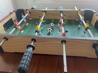 Futbolin de mesa en madera