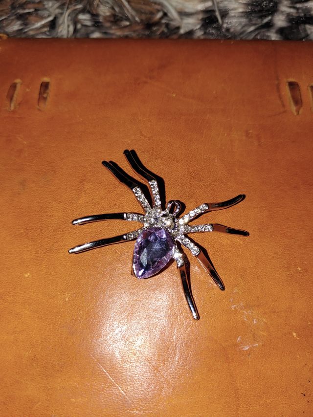 Broche bijouteria fina