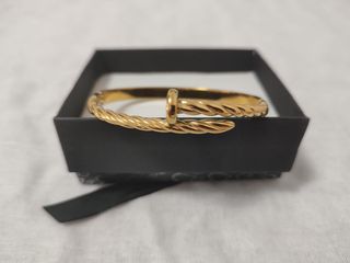 Pulsera de caña nueva