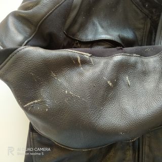 Giubbotto pelle moto con pantalone 