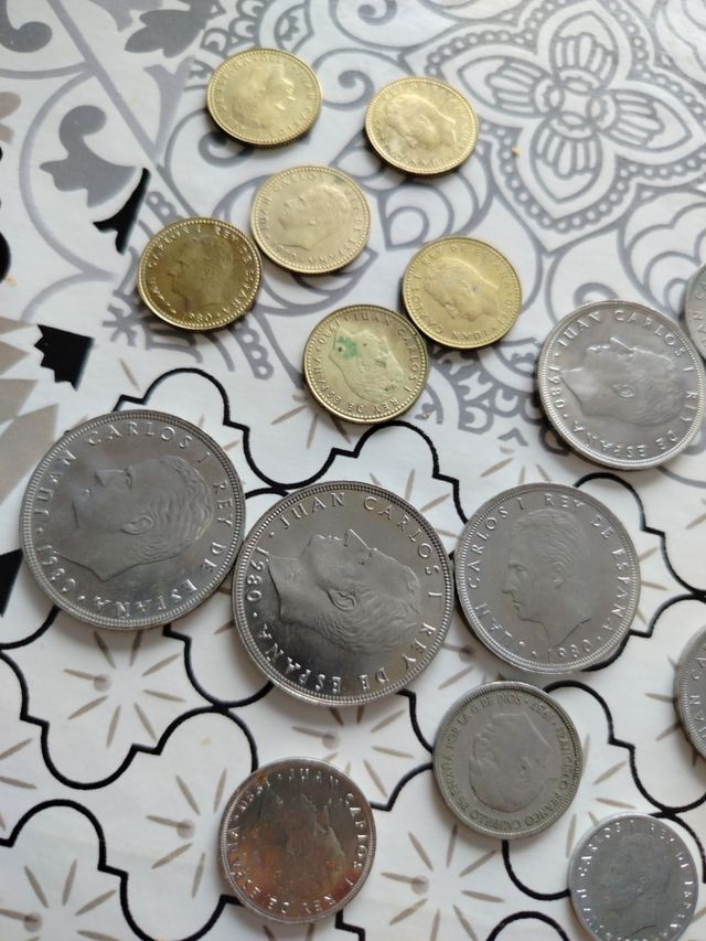 Monedas pesetas 100 50 etc Lote