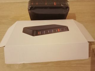 Cargador ultra-rápido 8 puertos