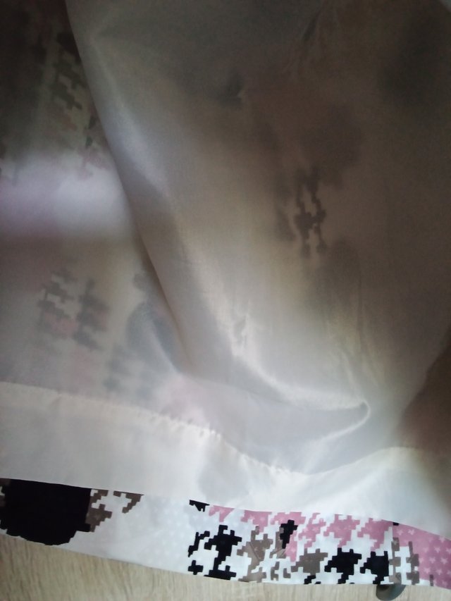 Conjunto de blusa e saia tamanho 48
